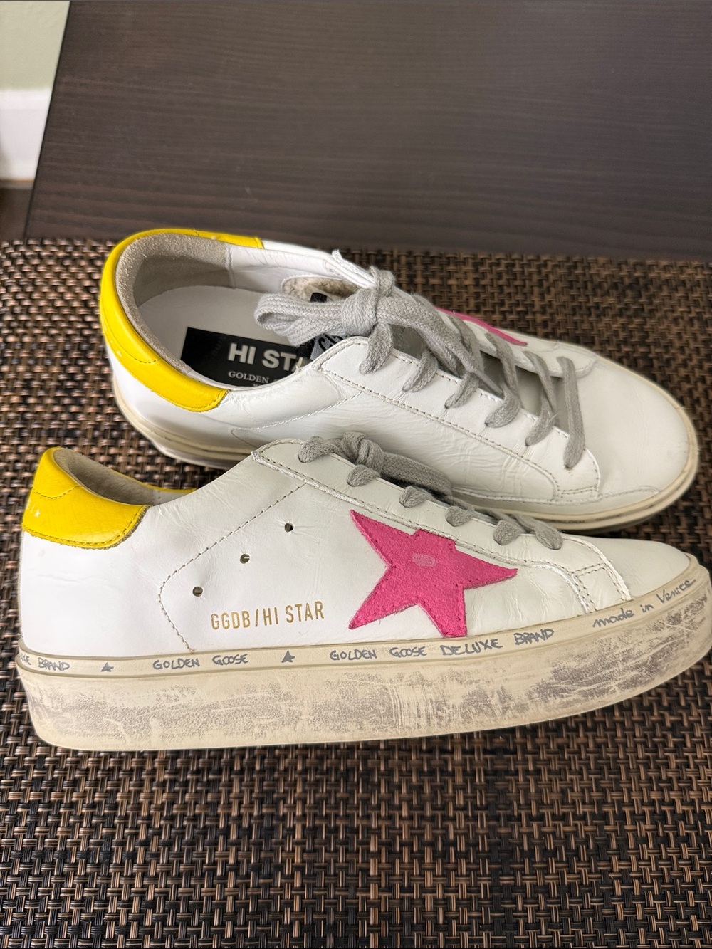 Golden Goose Hi Star Leather Sneakers - Picture 4 of 16